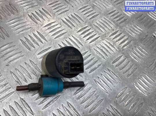 купить Насос (моторчик) омывателя стекла на Audi A6 A6 C4 (4A) 1994-1997