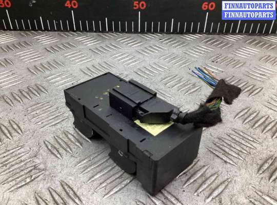 купить Блок управления стеклоподъемниками на Audi A4 A4 B6 (8EC, 8E5) 2000-2004