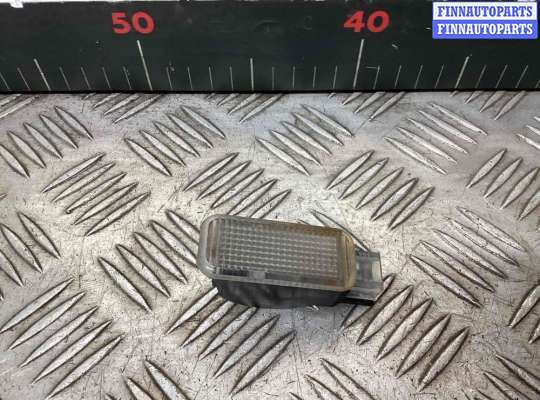 купить Подсветка порога на Volkswagen Passat Passat B5+ (3B) 2000-2005 рестайлинг