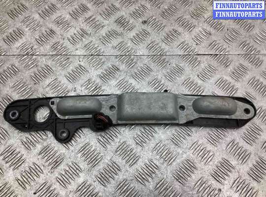 купить Кнопка открытия багажника на Volkswagen Touran Touran I (1T) 2003-2006