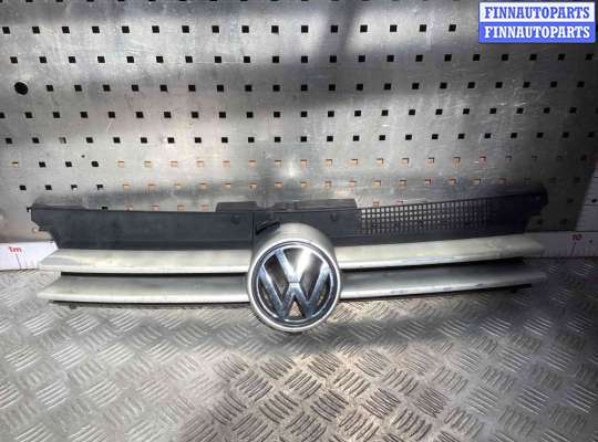 Решетка радиатора на Volkswagen Golf IV (1J)