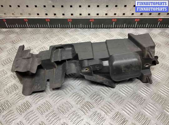 Дефлектор радиатора MB1684648 на Mercedes Sprinter Sprinter II (W906) 2013-2018 рестайлинг