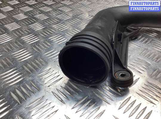купить Патрубок интеркулера на Volkswagen Golf Golf V (1K) 2004-2009