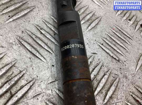 Форсунка топливная на Renault Clio III