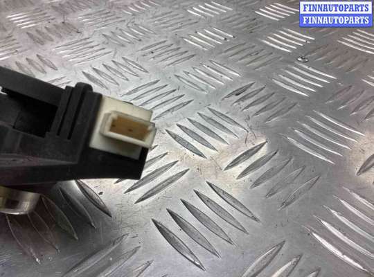 купить Кнопка открытия багажника на Opel Vectra Vectra C 2002-2005