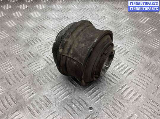 Подушка ДВС на Mercedes-Benz E (W210)