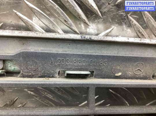 купить Решетка радиатора на Mercedes C C (W203) 2000-2004