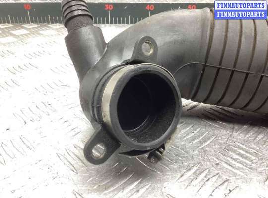 купить Патрубок воздушного фильтра на Volkswagen Passat Passat B5+ (3B) 2000-2005 рестайлинг