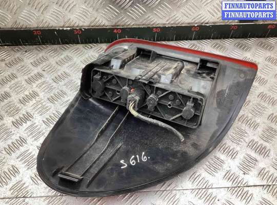 купить Фонарь задний правый на Chrysler Voyager Voyager IV (RG) 2001-2008