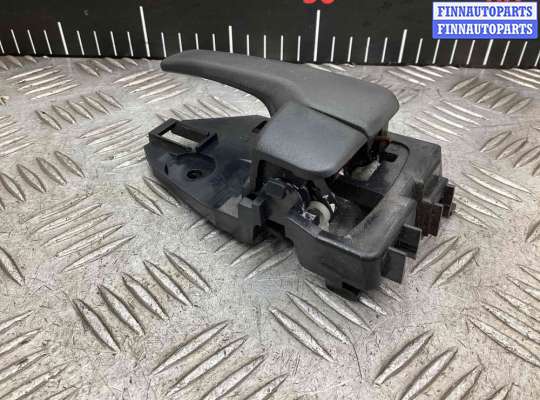купить Ручка внутренняя передняя левая на Mitsubishi Lancer Lancer IX (CS) 2003-2005 рестайлинг