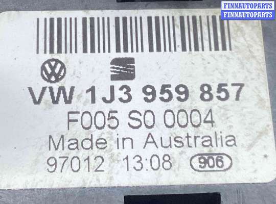 купить Блок управления стеклоподъемниками на Volkswagen Passat Passat B5 (3B) 1996-2000