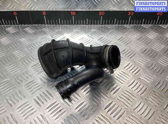 купить Патрубок интеркулера на Opel Zafira Zafira A 2003-2005 рестайлинг