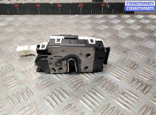 Замок боковой двери на Mercedes-Benz Sprinter (906)