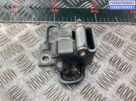 купить Петля двери передней левой на Volkswagen Touran Touran I (1T) 2003-2006