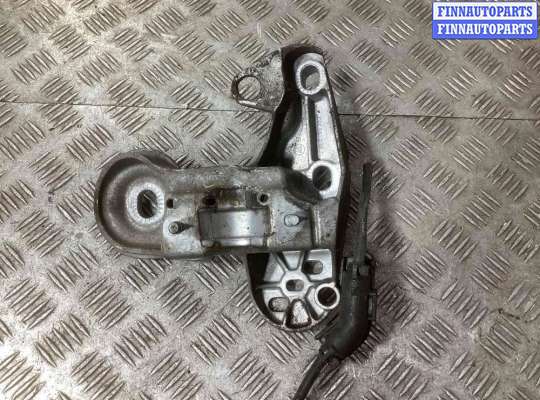 купить Кронштейн стабилизатора на Volkswagen Passat Passat B5+ (3B) 2000-2005 рестайлинг
