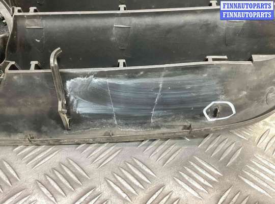купить Решетка радиатора на Volkswagen Touran Touran I (1T) 2006-2010 рестайлинг