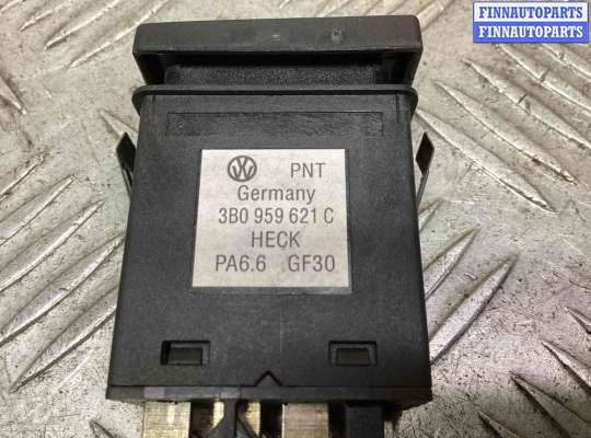 купить Кнопка подогрева заднего стекла на Volkswagen Passat Passat B5+ (3B) 2000-2005 рестайлинг