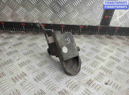 Купить Кронштейн двигателя на Volkswagen Golf Golf II 1983-1992 Кронштейн двигателя VG2704602 на Volkswagen Golf Golf II 1983-1992