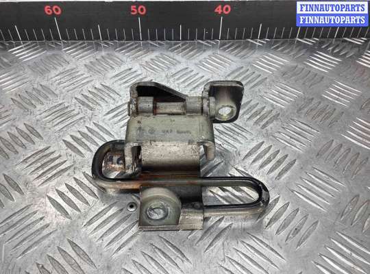 купить Петля двери передней правой на Volkswagen Golf Golf V (1K) 2004-2009