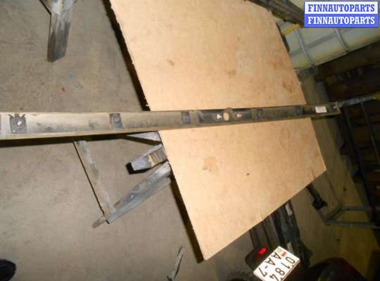 купить Накладка двери (крышки) багажника на Opel Vectra Vectra C 2002-2005