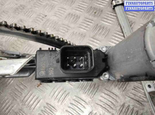 купить Стеклоподъемник передний правый на Opel Astra Astra H 2004-2007