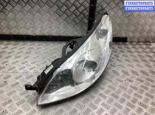 Фара передняя на Peugeot 407