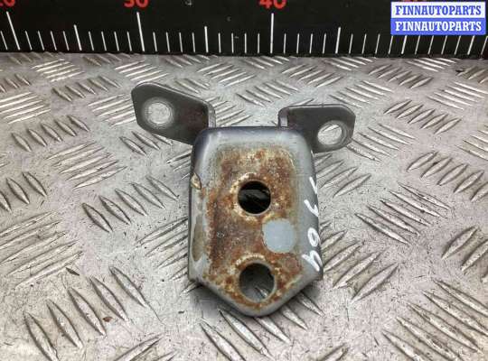 купить Петля двери передней правой на Mazda 3 3 I (BK) 2003-2009