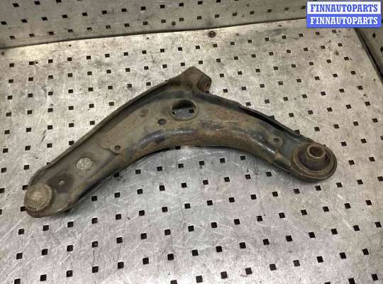 купить Рычаг передний правый на Toyota Yaris Yaris II (XP90) 2005-2011