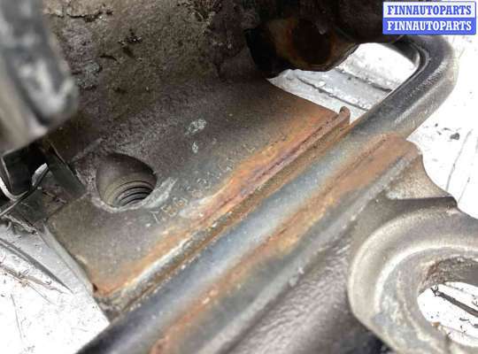 купить Петля двери передней левой на Volkswagen Golf Golf IV (1J) 1997-2004