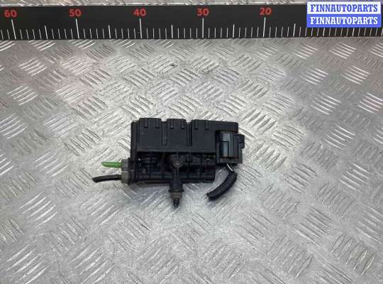 купить Блок клапанов пневмоподвески на Land Rover Discovery Discovery III (LA) 2004-2009