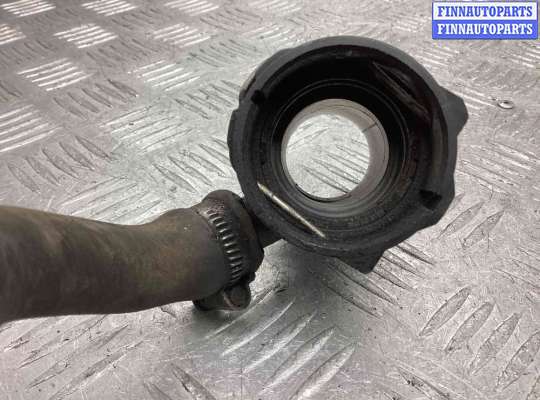 купить Фланец (тройник) системы охлаждения на BMW 5-Series 5-Series (E39) 2000-2004 рестайлинг