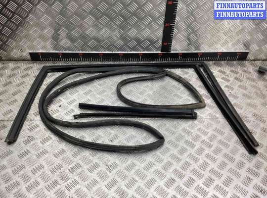 купить Уплотнитель двери задней правой на Ford Fusion Fusion (JU) 2005-2012 рестайлинг