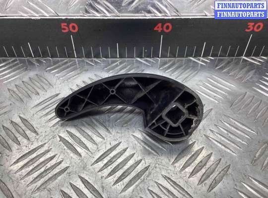 купить Ручка внутренняя задняя правая на Renault Master Master II 1998-2010