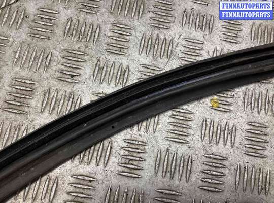 купить Уплотнитель на Volkswagen Sharan Sharan I (7M) 2003-2010 2-й рестайлинг