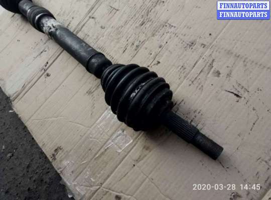 купить Полуось передняя правая (приводной вал, ШРУС) на Volvo V40 V40 I (VW) 1995-2000