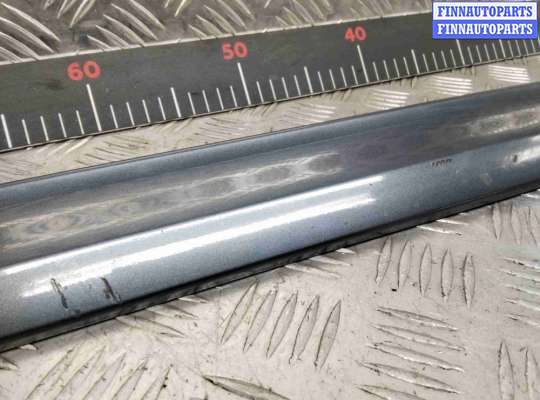 купить Молдинг двери передней левой на Volkswagen Passat Passat B4 (3A) 1993-1997