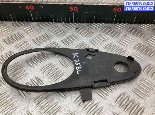 купить Рамка фары противотуманной левой на Mercedes C C (W203) 2000-2004