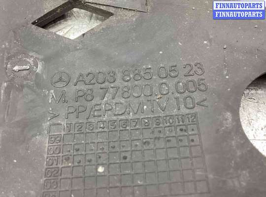 купить Рамка фары противотуманной левой на Mercedes C C (W203) 2000-2004