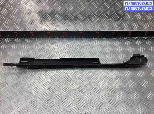 купить Молдинг стекла лобового на Opel Vivaro Vivaro A 2001-2014