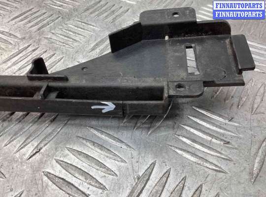 купить Молдинг стекла лобового на Opel Vivaro Vivaro A 2001-2014