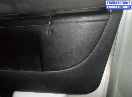 купить Обшивка двери передней правой (дверная карта) на Ford Mondeo Mondeo III 2000-2003