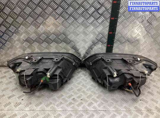 Фара передняя на Audi A6 (C5)