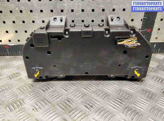 Щиток приборов на Toyota Avensis III (T270)