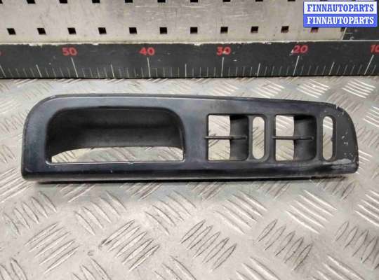 Ручка двери внутренняя на Volkswagen Golf IV (1J)