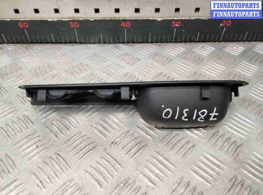 Ручка двери внутренняя на Volkswagen Golf IV (1J)