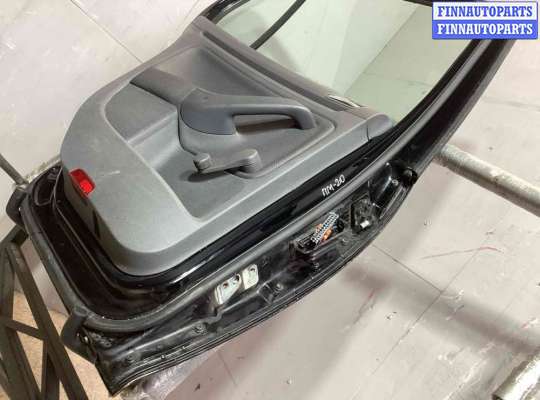 купить Дверь задняя правая на Volkswagen Golf Golf V (1K) 2004-2009
