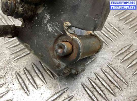 купить Петля двери передней левой на Audi A6 C5 (4B) 2001-2004 рестайлинг