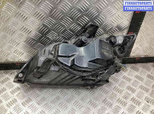 Фара передняя на Ford Focus II