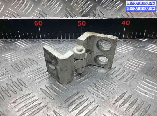 купить Петля двери передней левой на Volkswagen Transporter Transporter T4 (7D) 1997-2003 рестайлинг