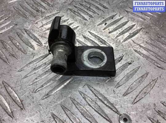 купить Петля двери передней правой на Audi A6 C5 (4B) 2001-2004 рестайлинг
